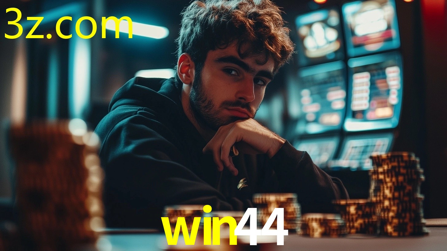 WIN44